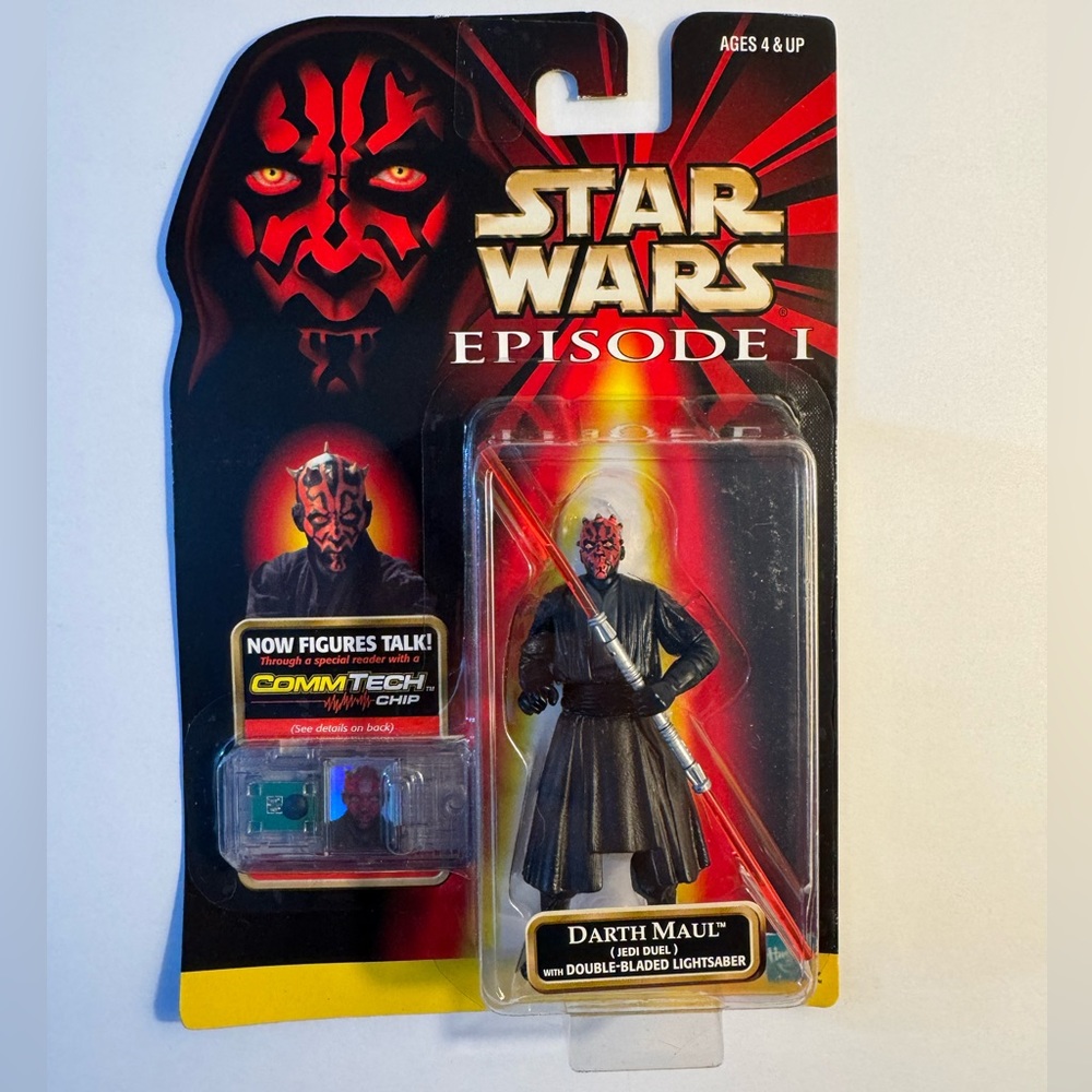 Star Wars Darth Maul Jedi Duel Talking Figure with Double Bladed Lightsaber.
